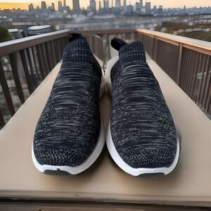 Members Only Light Weight Breathable Sneakers Navy Men’s Size 10M NWT